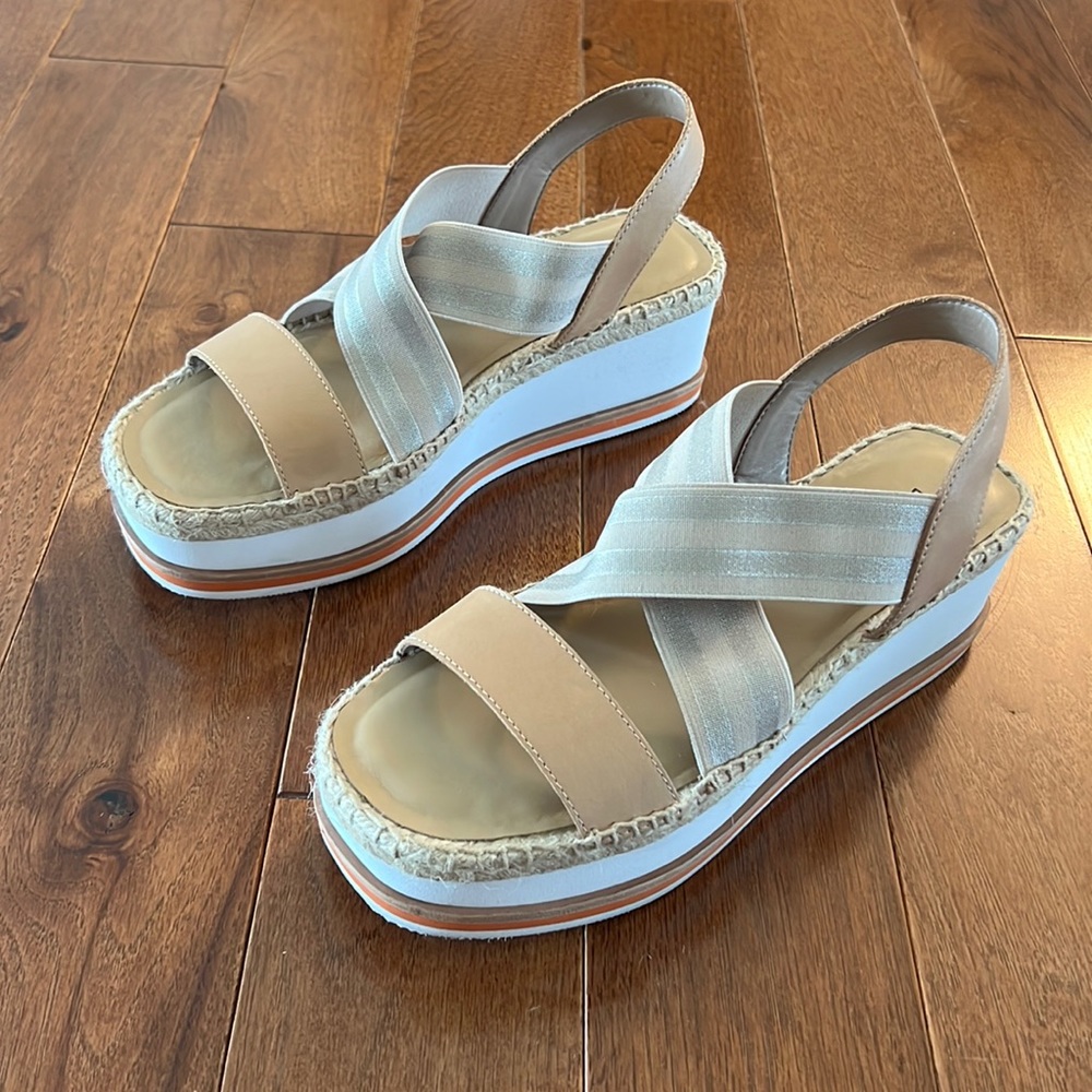 Donald J. Pliner women’s platform sandals